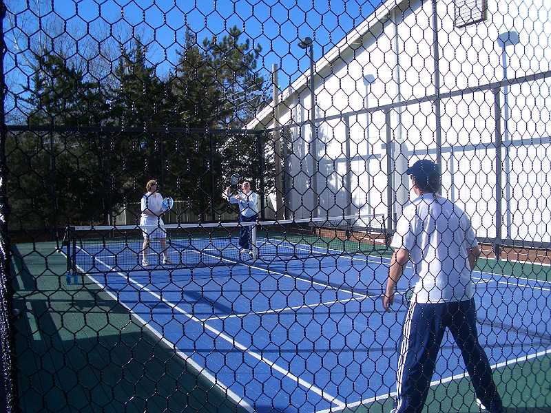 CIMG2346.JPG - Both up at the net